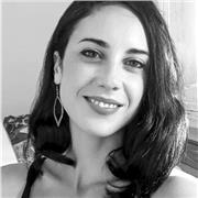 Profesora de Artes Visuales; cine, audiovisual y fotografía.
Orientada a cualquier persona interesada en estas materias.